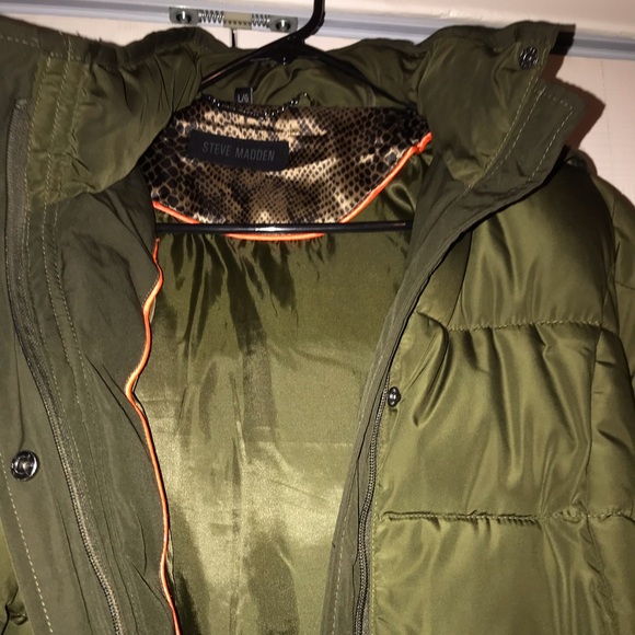 Steve Madden Women’s puffer coat - Olive / Size Lg - Picture 4 of 8